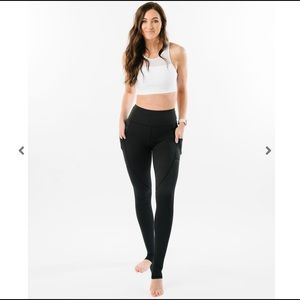 Zyia. LnT Black 28”. NWT.